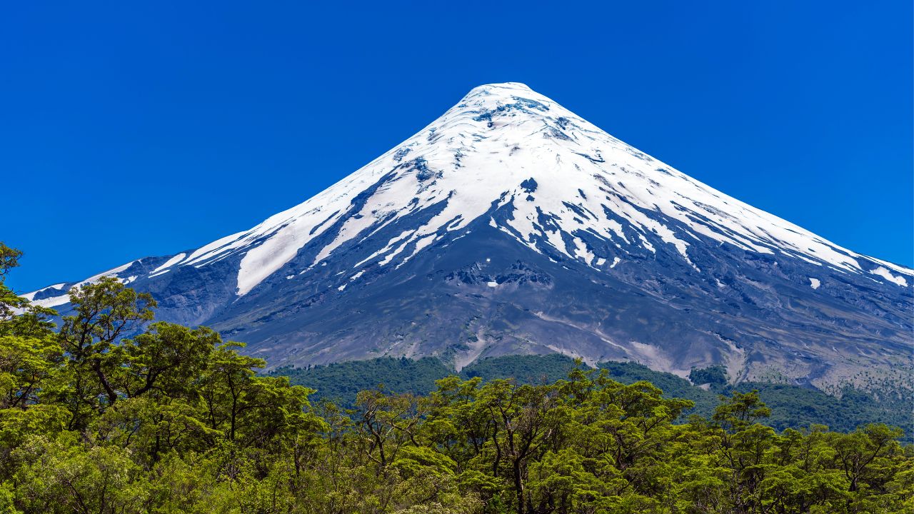 Lagos Andinos e Santiago do Chile | grupo com guia acompanhante da Agencia  de Viagem GiroTrip Turismo